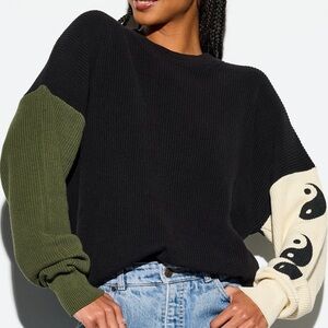 NEW Spiritual Gangster Ying Yang Stack Lyric Sweater